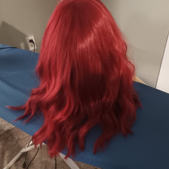 Mixed Red Wine Wavy Bob Synthetic Wig with Bangs 14" - Picture 8 of 9